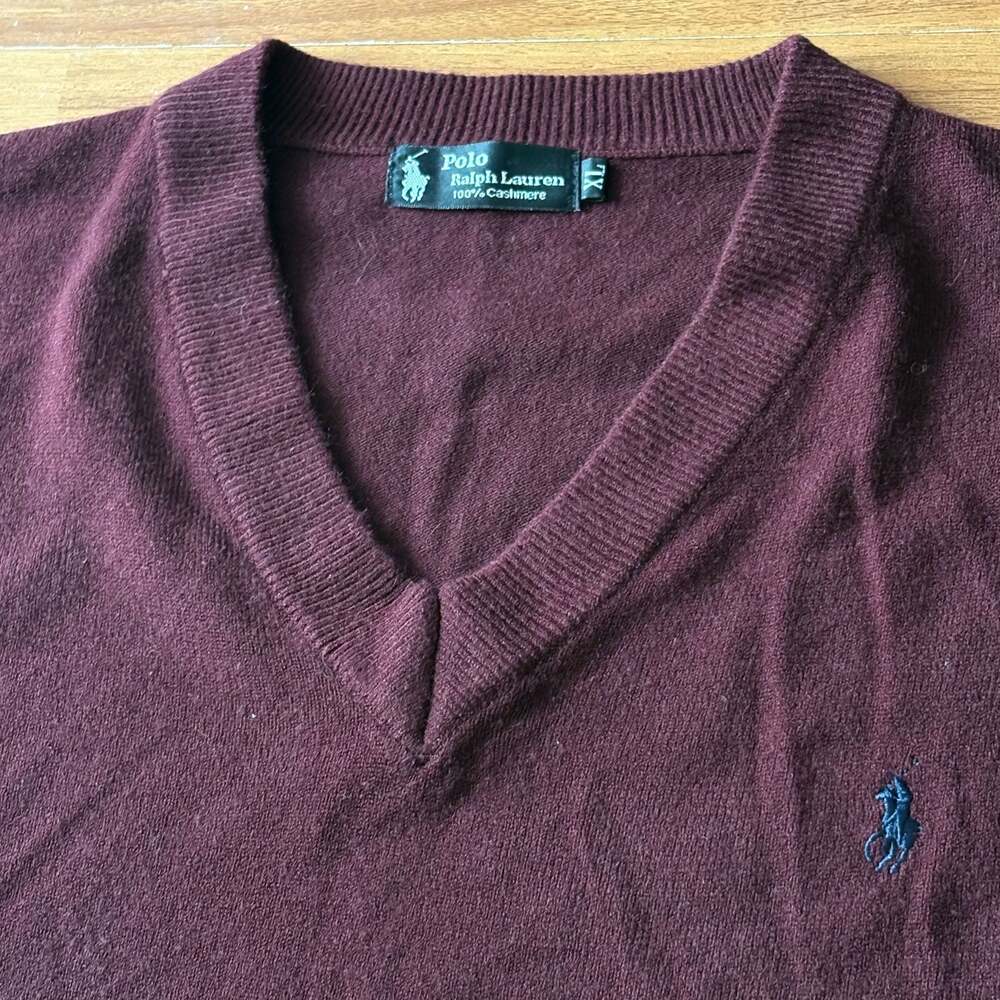 Polo Ralph Lauren 100% Cashmere V-Neck Sweater Burgundy - Picture 2 of 6